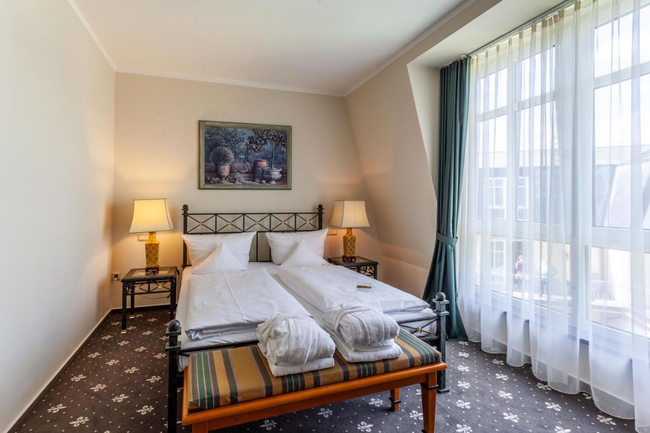 Best Western Wein- Und Parkhotel ニーアシュタイン エクステリア 写真