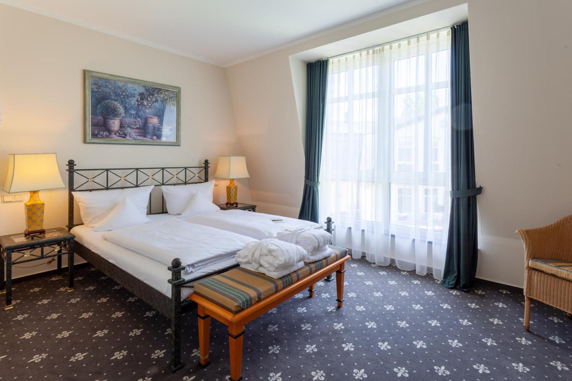 Best Western Wein- Und Parkhotel ニーアシュタイン エクステリア 写真