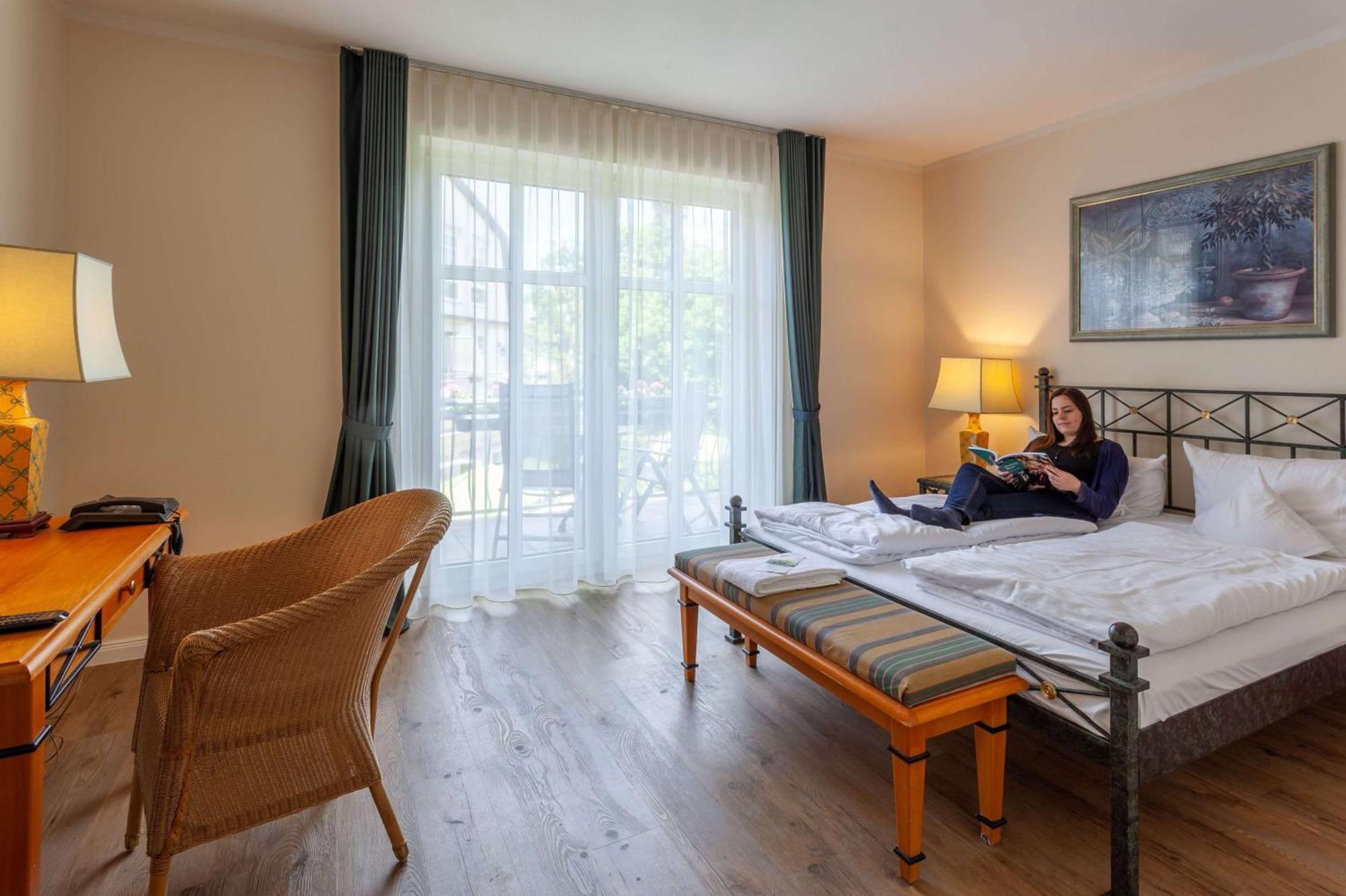Best Western Wein- Und Parkhotel ニーアシュタイン エクステリア 写真