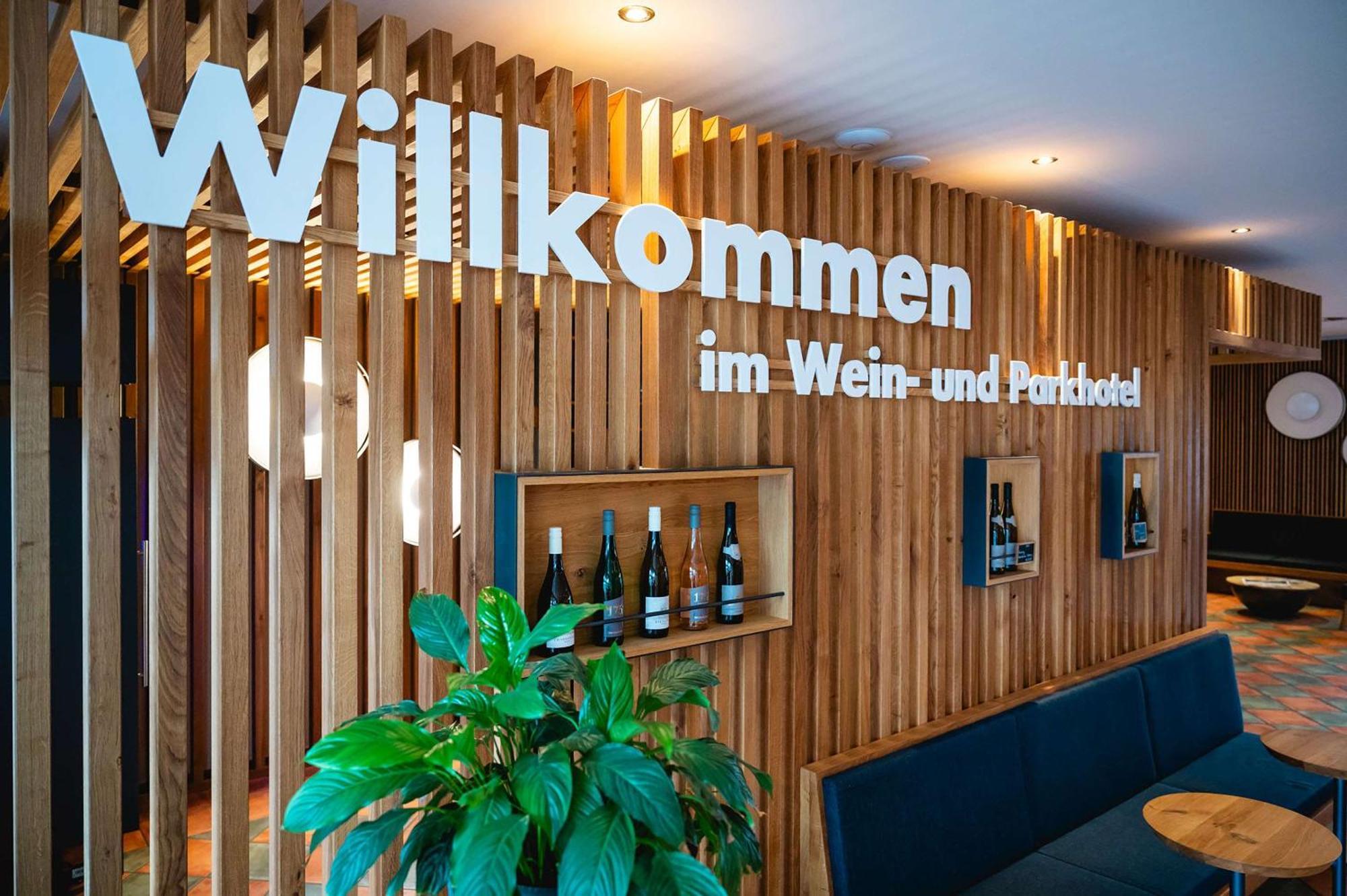 Best Western Wein- Und Parkhotel ニーアシュタイン エクステリア 写真